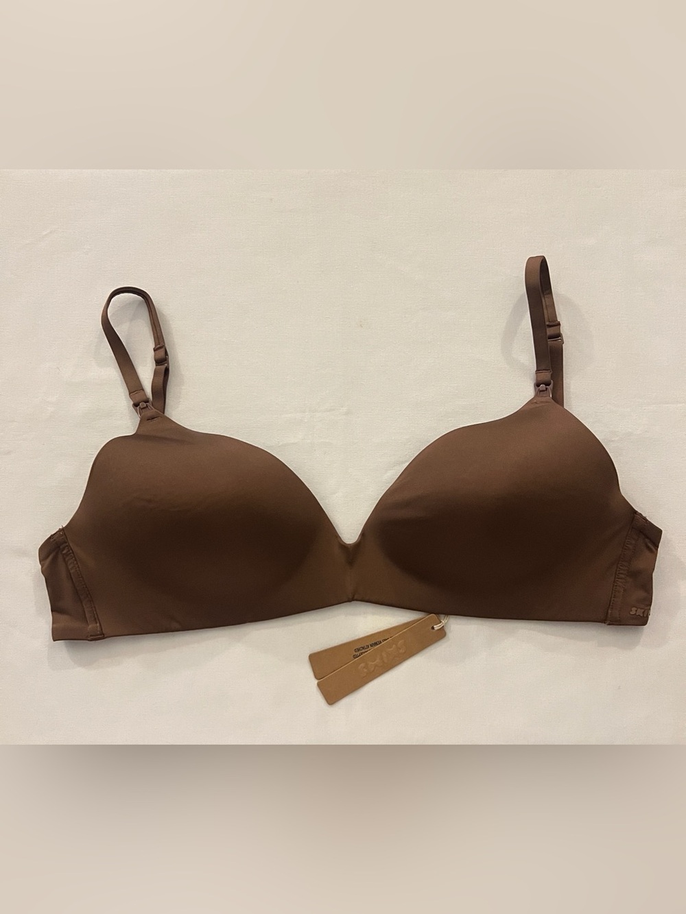 SKIMS WIRELESS FORM MATERNITY NURSING BRA